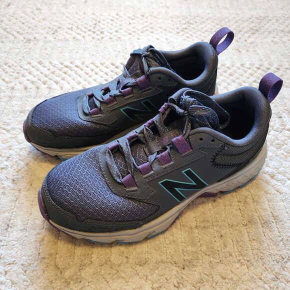 New Balance 510v5 Women’s Trail Running Shoes Charcoal Purple Size 7 - Picture 2 of 14